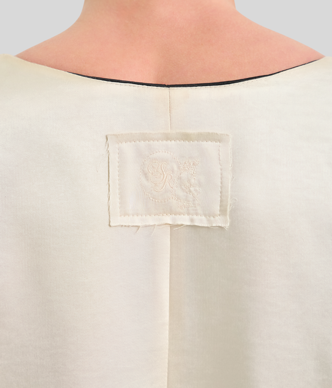 Двостороння сатинова накидка Jacqueline